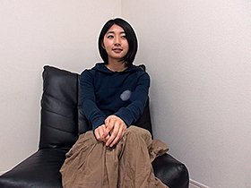 花屋で働くおねえさんは化粧っ気ないナチュラル美人 彼氏の命令で仕方なく出演したが何度もイカされトロトロセックスをしてしまう！ サンプル動画サムネイル